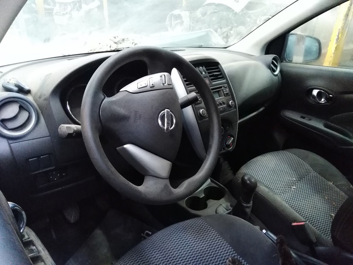  Nissan VERSA 2013    EN DESARME